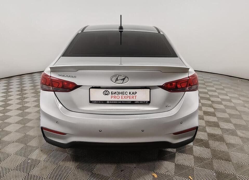 Hyundai Solaris, II 1.6 AT (123 л.с.)