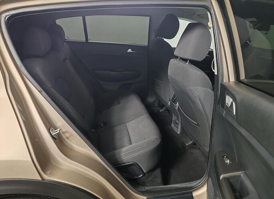 Kia Sportage, IV 2.0 AT (150 л.с.) 4WD