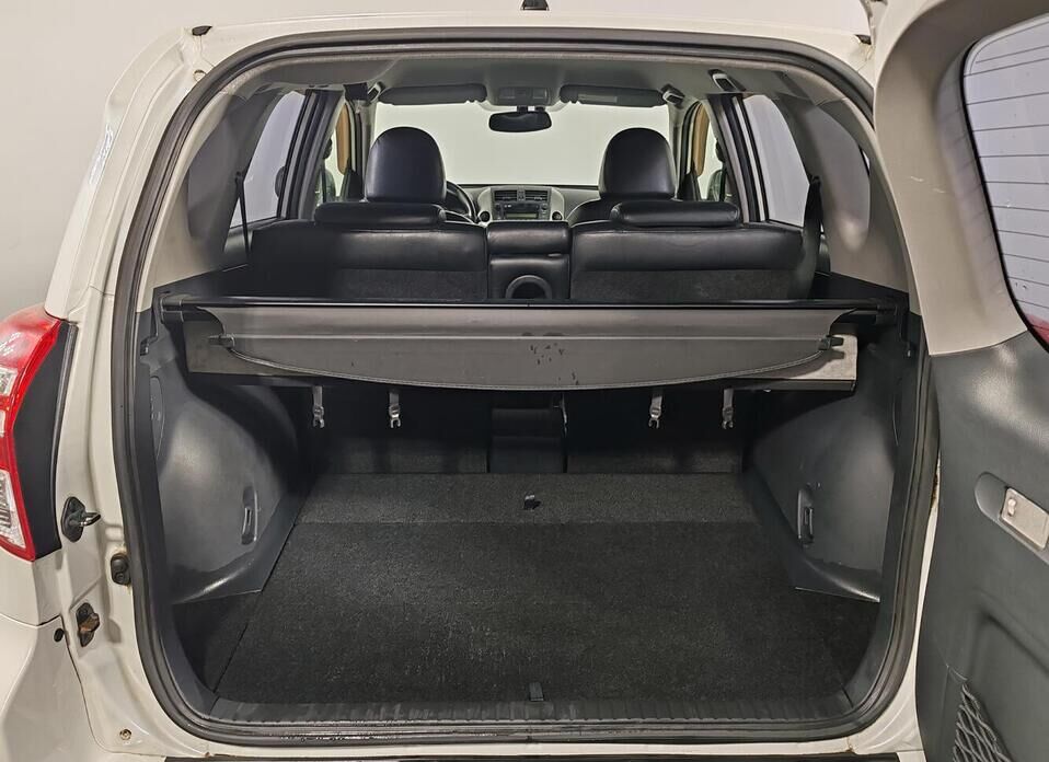 Toyota RAV4, III (XA30) Рестайлинг 2.0 CVT (158 л.с.) 4WD