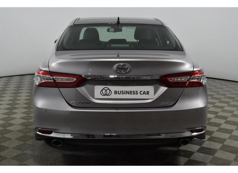 Toyota Camry, VIII (XV70) Рестайлинг 2.5 AT (209 л.с.)