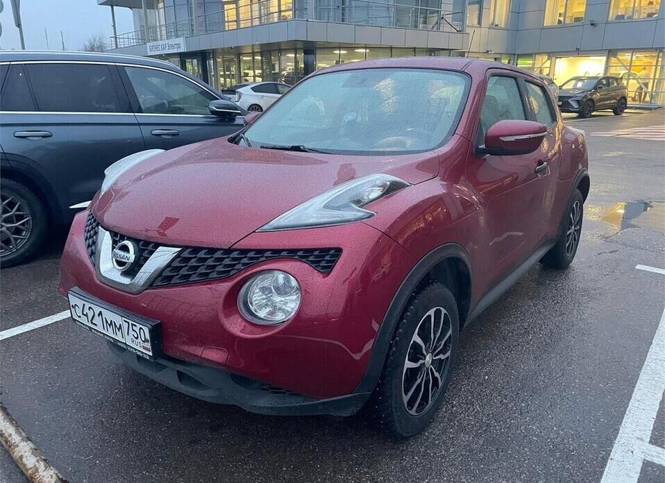 Nissan Juke, I Рестайлинг 1.6 CVT (117 л.с.)