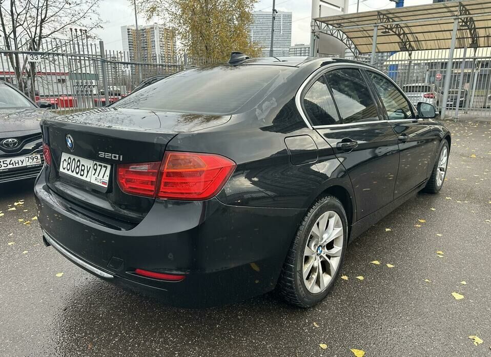 BMW 3 серии 320i 2.0 AT (184 л.с.)