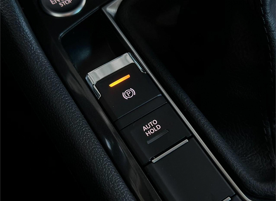 Volkswagen Tiguan, II 2.0d MT (150 л.с.) 4WD