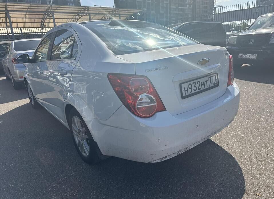 Chevrolet Aveo 1.6 AT (115 л.с.)