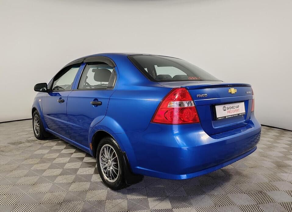 Chevrolet Aveo, I Рестайлинг 1.4 MT (101 л.с.)