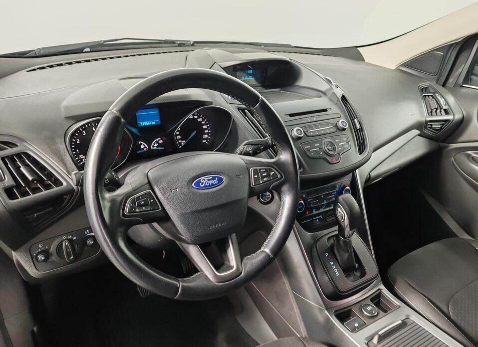 Ford Kuga, II Рестайлинг 2.5 AT (150 л.с.)
