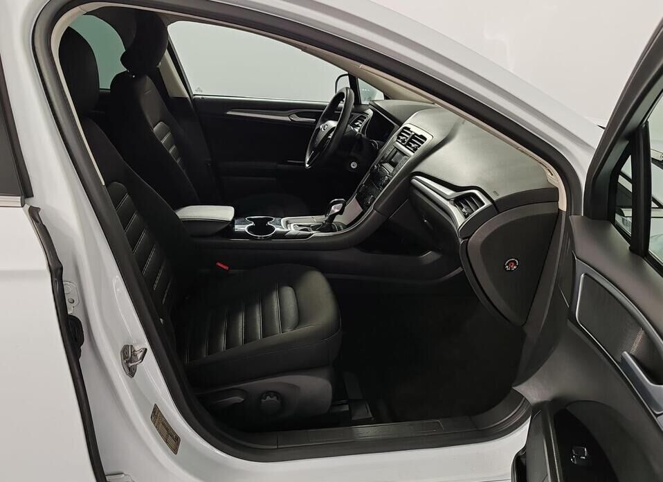 Ford Mondeo, V 2.5 AT (149 л.с.)