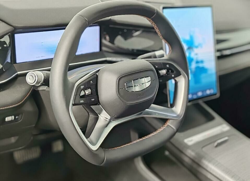 Geely Preface 2.0 AMT (200 л.с.)
