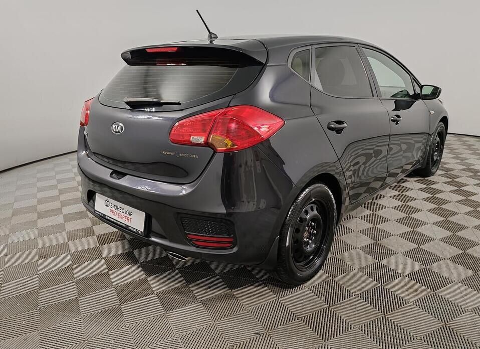 Kia Ceed, II Рестайлинг 1.6 AT (130 л.с.)