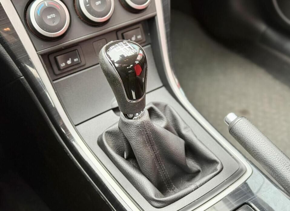 Mazda 6, II (GH) 2.0 MT (147 л.с.)