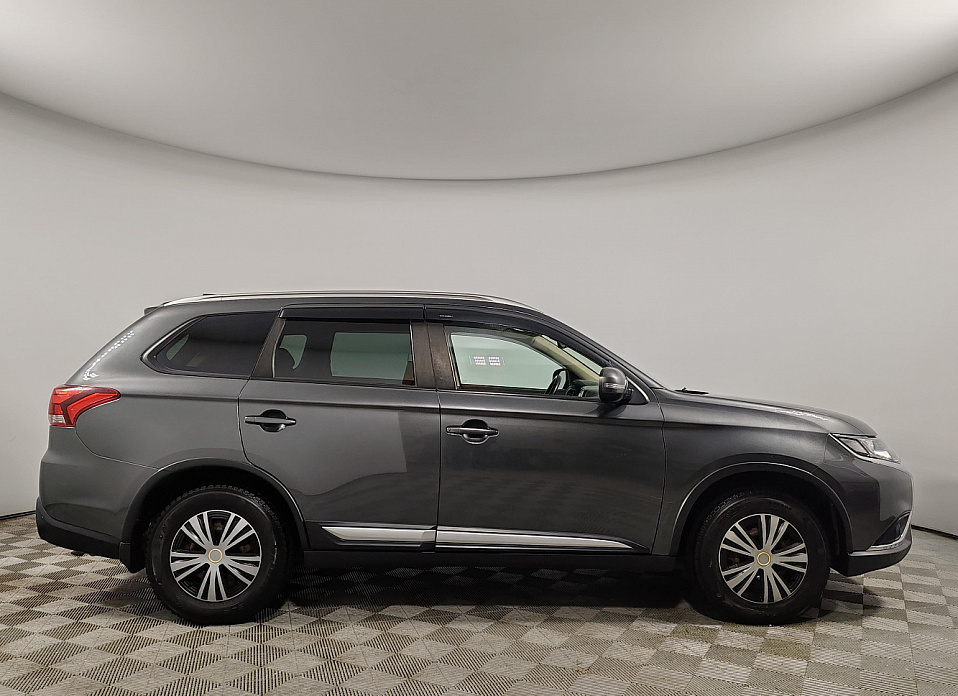 Mitsubishi Outlander, III Рестайлинг 3 2.0 CVT (146 л.с.) 4WD