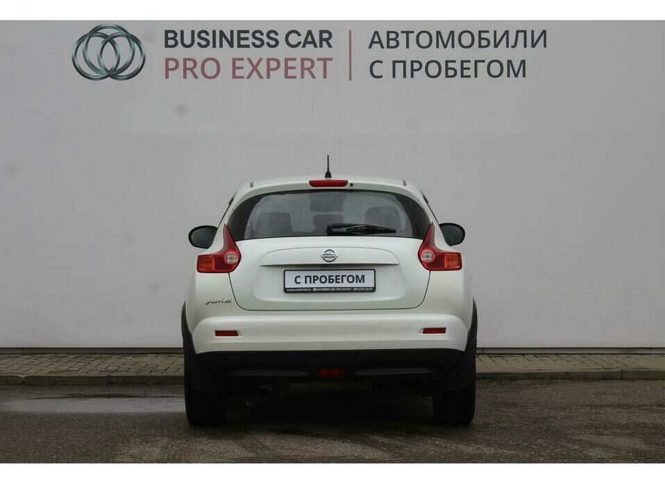 Nissan Juke 1.6 CVT (190 л.с.) 4WD