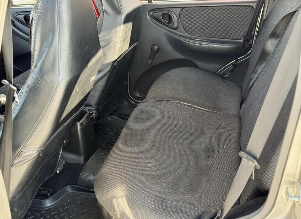 Chevrolet Niva, I Рестайлинг 1.7 MT (80 л.с.) 4WD