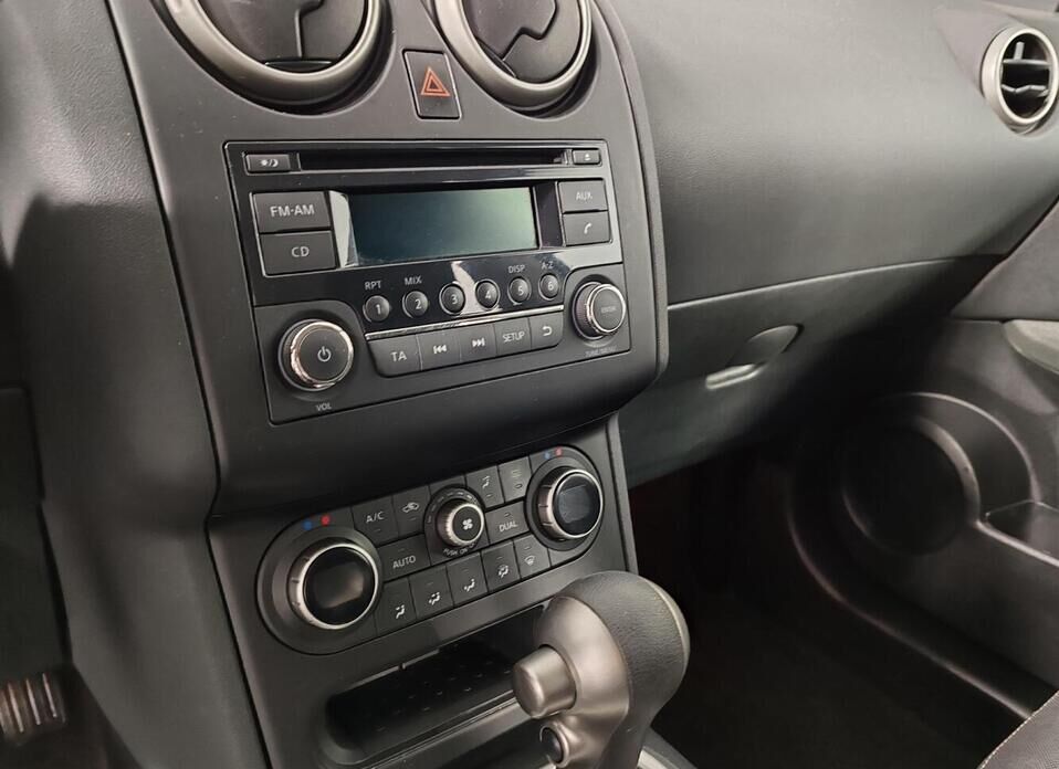 Nissan Qashqai, I Рестайлинг 1.6 CVT (117 л.с.)