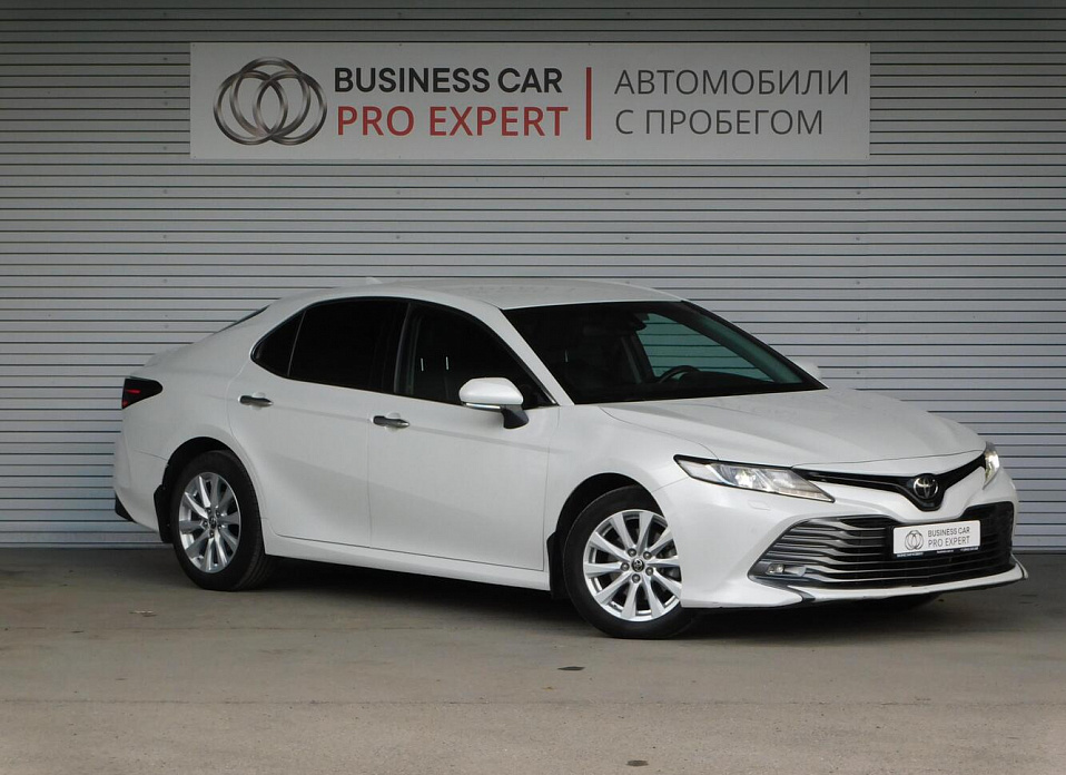 Toyota Camry, VIII (XV70) 2.5 AT (181 л.с.)