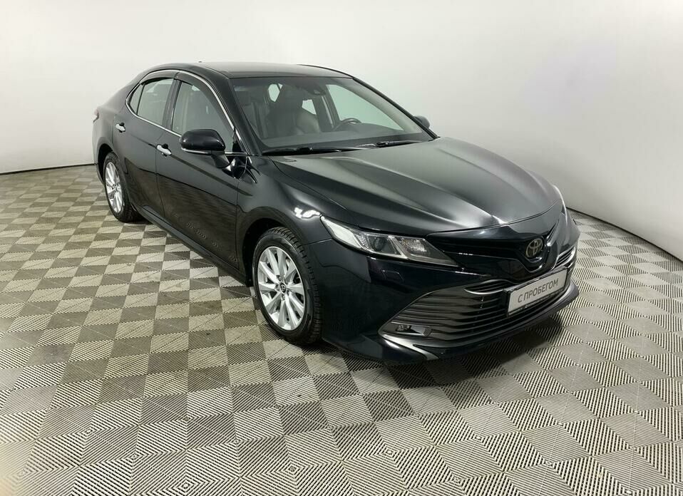 Toyota Camry 2.5 AT (181 л.с.)