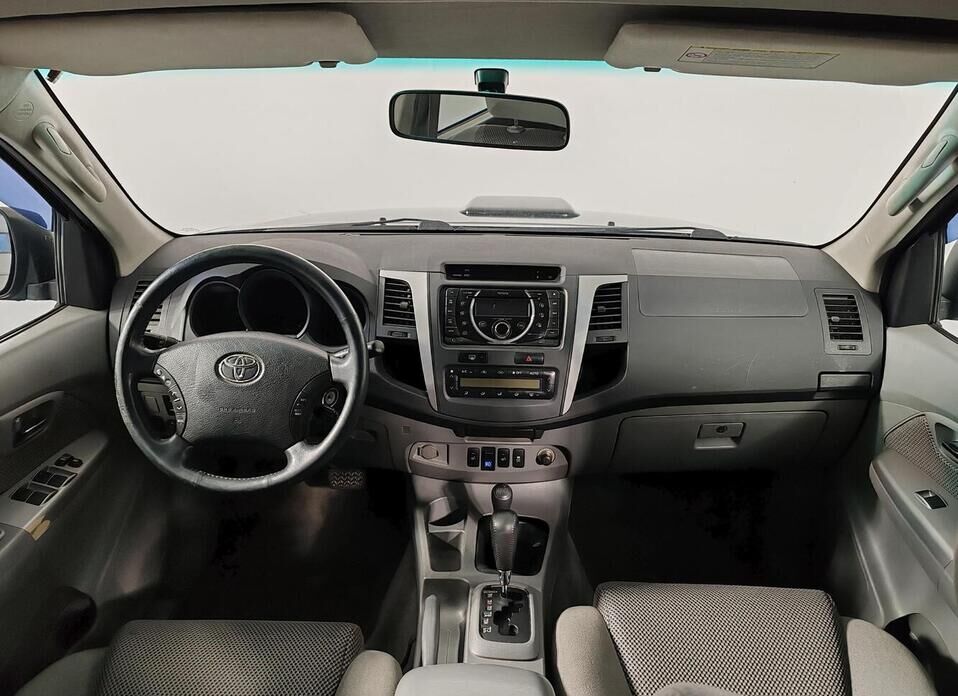 Toyota Hilux, VII 3.0d AT (170 л.с.) 4WD