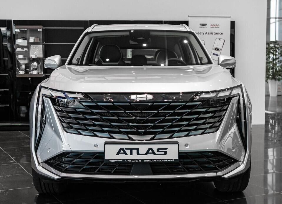 Geely Atlas, II 2.0 AT (200 л.с.) 4WD