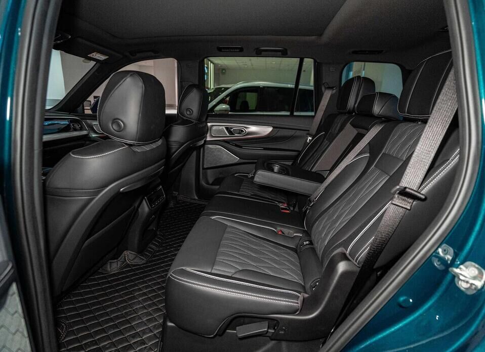 GAC GS8, II 2.0 AT (231 л.с.) 4WD