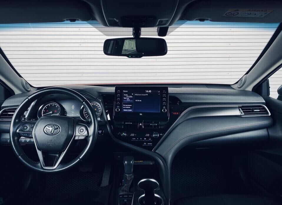 Toyota Camry, VIII (XV70) Рестайлинг 3.5 AT (249 л.с.)