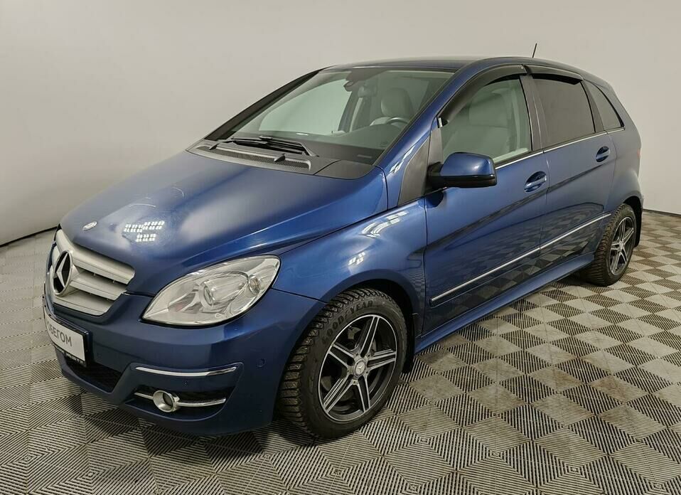 Mercedes-Benz B-Класс 200 2.0 CVT (136 л.с.)