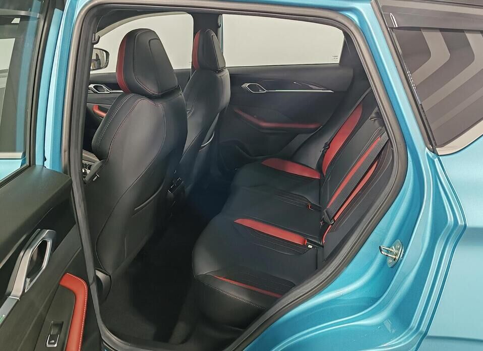 Geely Coolray, I Рестайлинг 1.5 AMT (147 л.с.)