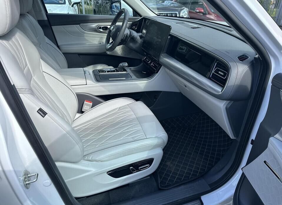 GAC GS8 2.0 AT (231 л.с.) 4WD
