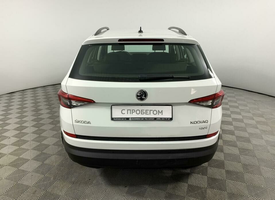 Skoda Kodiaq 2.0 AMT (180 л.с.) 4WD