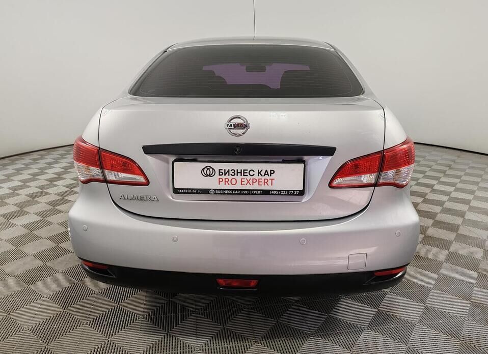 Nissan Almera 1.6 MT (102 л.с.)
