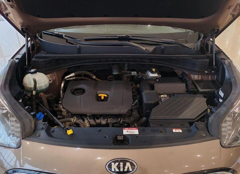 Kia Sportage, IV Рестайлинг 2.0 AT (150 л.с.)
