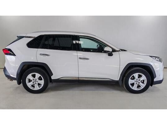 Toyota RAV4, 2020&nbsp;г., 79&nbsp;681&nbsp;км