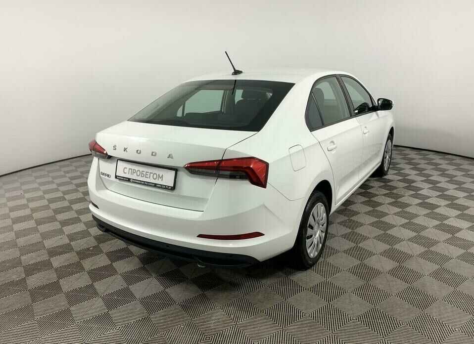 Skoda Rapid 1.6 AT (110 л.с.)