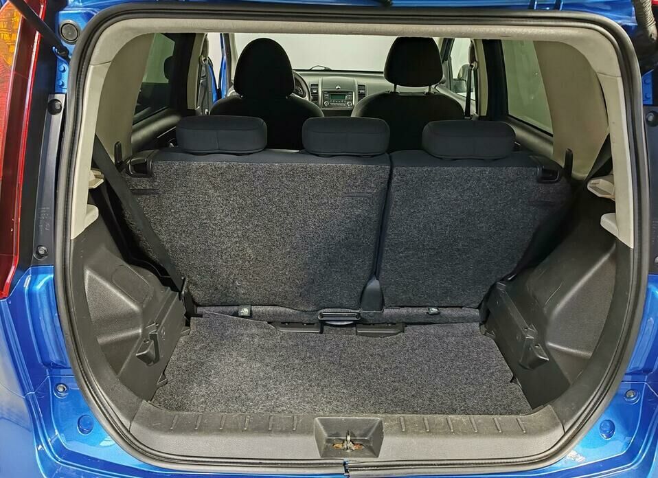Nissan Note 1.6 AT (110 л.с.)