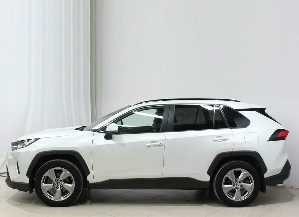 Toyota RAV4 2.0 CVT (149 л.с.)