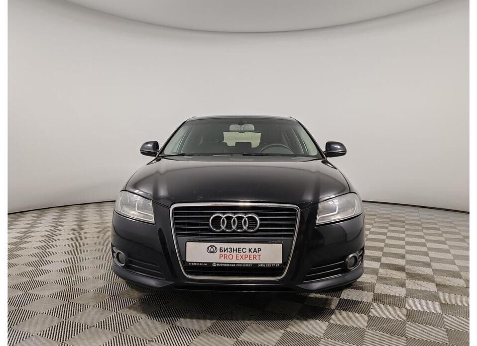 Audi A3, II (8P) Рестайлинг 2 1.4 AMT (125 л.с.)