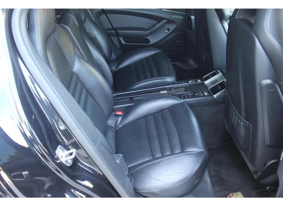 Porsche Panamera Turbo 4.8 AMT (500 л.с.) 4WD