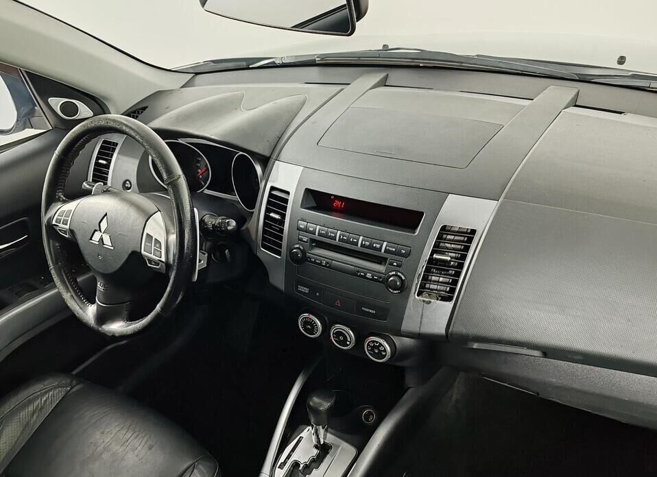 Mitsubishi Outlander 2.4 CVT (170 л.с.) 4WD