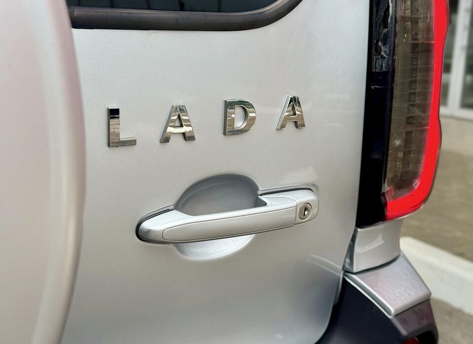 LADA (ВАЗ) Niva Travel, I 1.7 MT (80 л.с.) 4WD