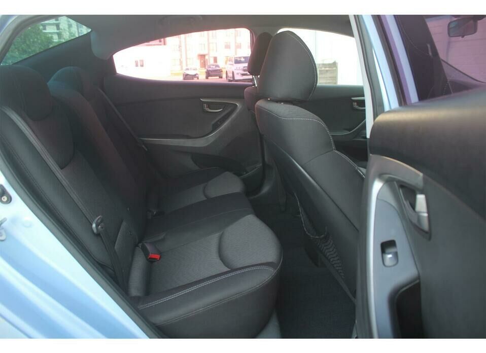 Hyundai Avante 1.6 AT (140 л.с.)