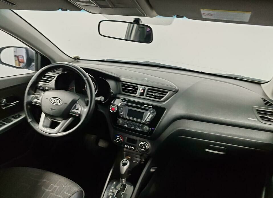 Kia Rio 4-speed 1.6 AT (123 л.с.)
