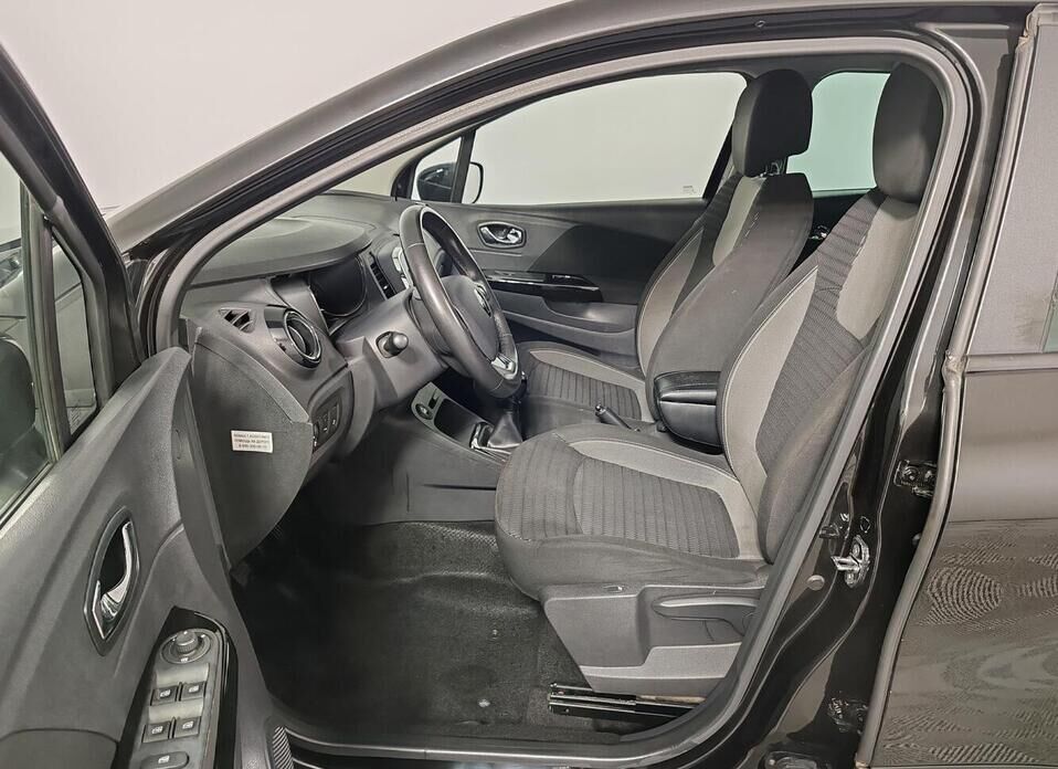 Renault Kaptur, I 2.0 MT (143 л.с.) 4WD