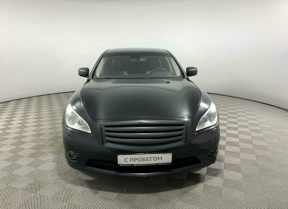 Infiniti Q70 3.7 AT (333 л.с.) 4WD