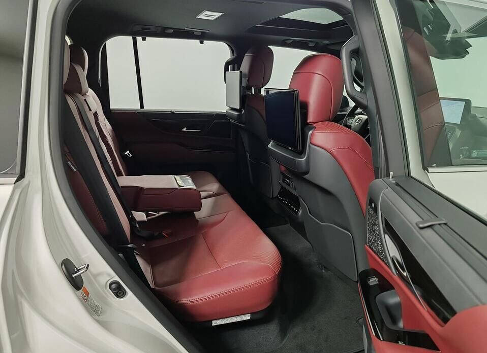 Lexus LX, IV 600 3.5 AT (415 л.с.) 4WD