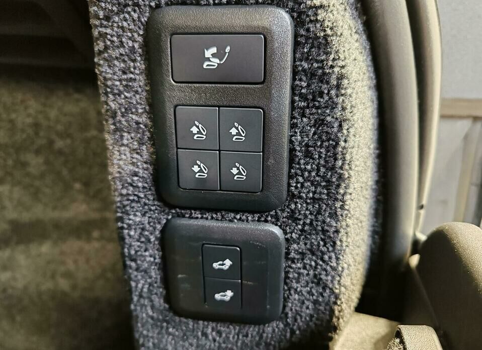 Land Rover Range Rover Long 4.4d AT (339 л.с.) 4WD