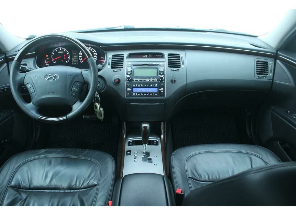 Hyundai Grandeur 3.3 AT (235 л.с.)