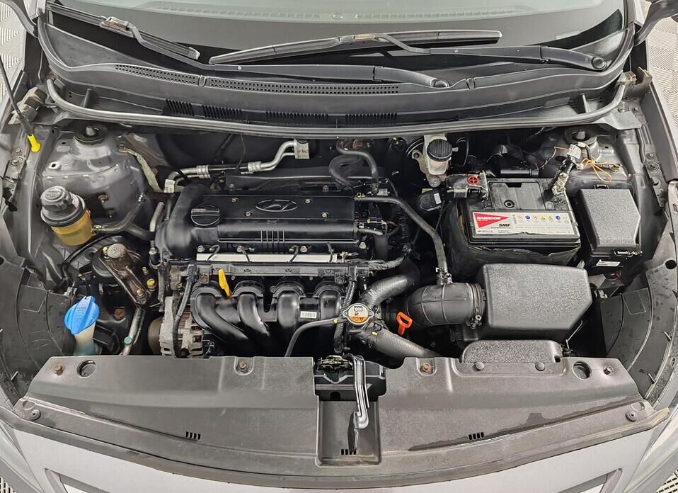 Hyundai Solaris 1.4 AT (107 л.с.)
