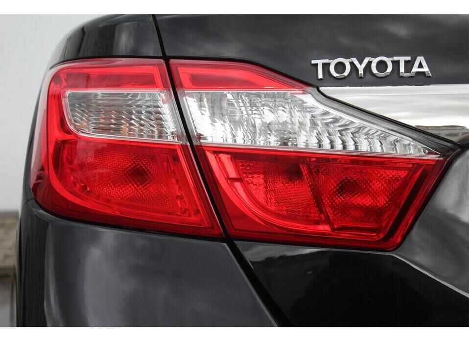 Toyota Camry, VII (XV50) Japan Market 2.5 AT (181 л.с.)