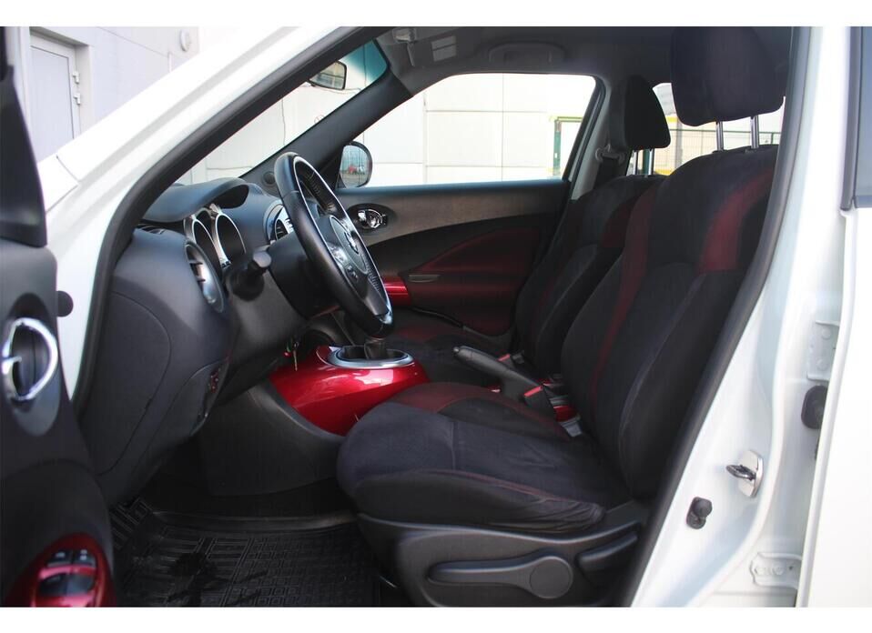 Nissan Juke, I 1.6 MT (117 л.с.)