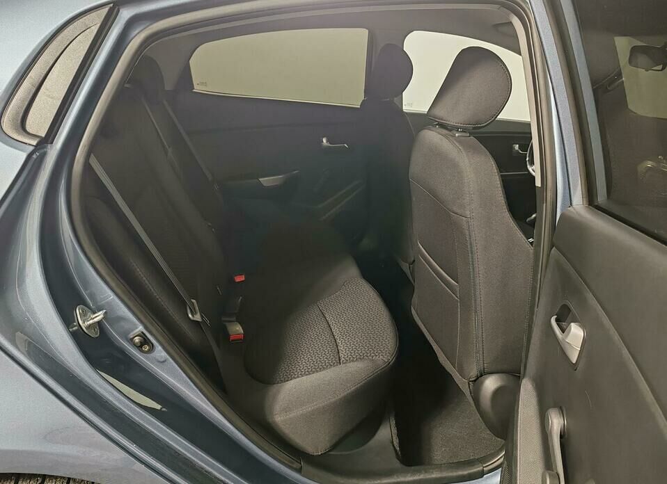 Kia Rio 1.4 MT (107 л.с.)