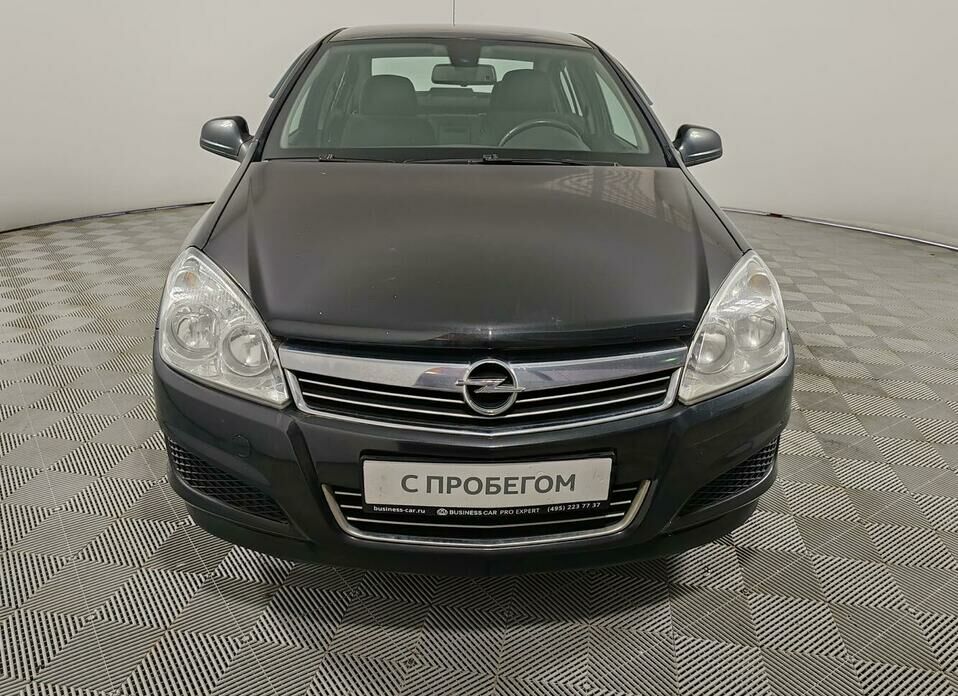 Opel Astra 1.8 AT (140 л.с.)